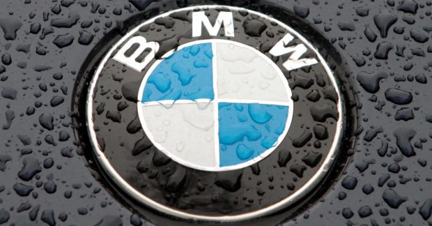 в Россию незаконно продавали машины BMW в Россию — УНИАН