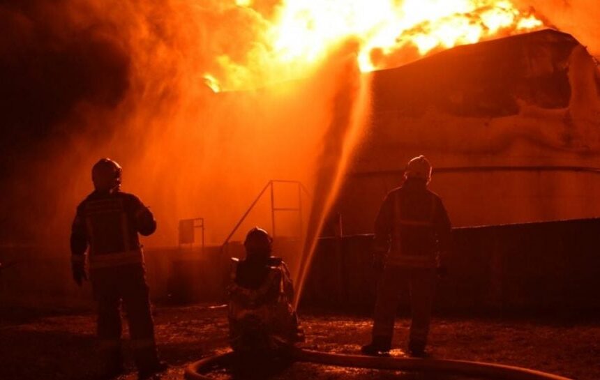 Война в Украине — эксперт рассказал, как Россия активизировала атаки на нефтебазы