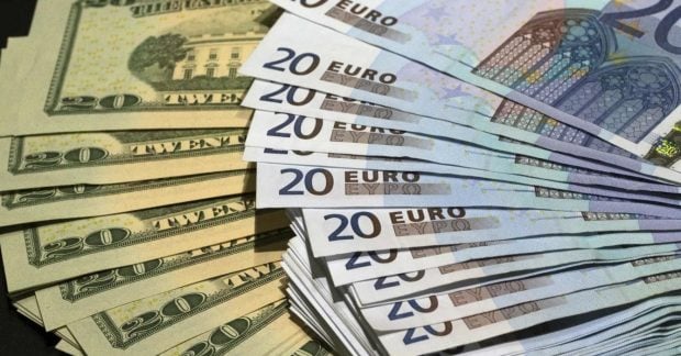 Курс доллара в Украине — покупать или продавать доллары до 1 июня
