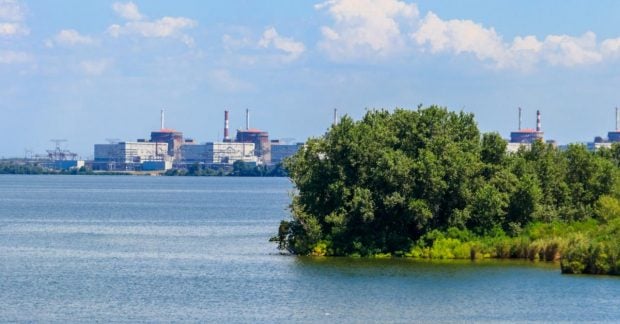 Запорожская АЭС — станция, возможно, подключена к энергосистеме РФ — УНИАН