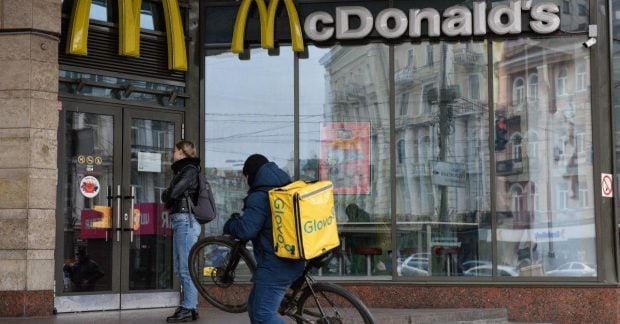 Биг тейсти — продажи McDonald’s обвалились на фоне экономической неуверенности из-за тарифов Трампа — УНИАН