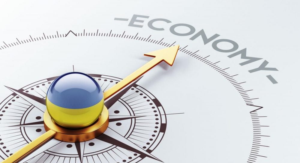 Экономика Украины падает из-за тарифов госмонополий, дефицита кадров и дорогой логистики