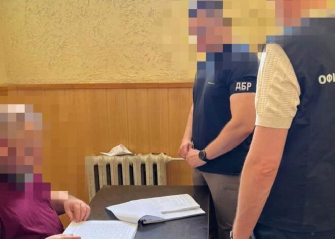 Убытки на 2 миллиарда: объявили новое подозрение экс-чиновнику МОУ, который помог Гринкевичам