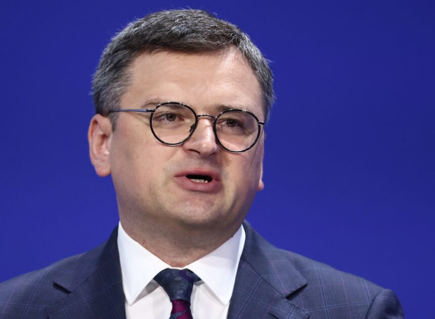 Кулеба о действиях против НАБУ и САП: »Плохой день для Украины»