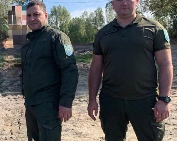 Легалізація готівки через “мертву бабусю”: чиновники збудували общак у оглядовій ямі