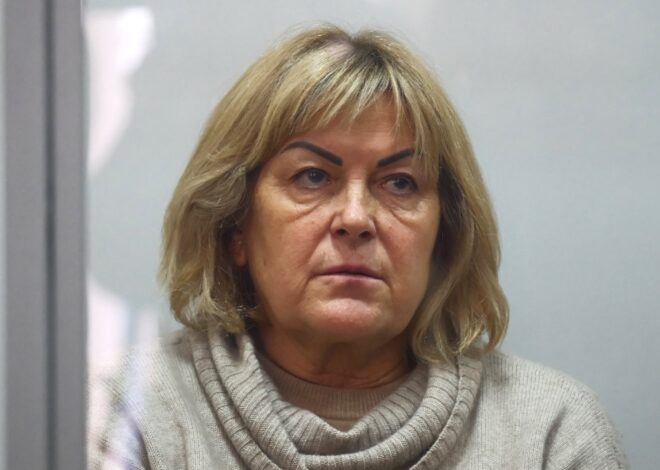 На экс-главу Хмельницкой МСЭК Крупу надели электронный браслет