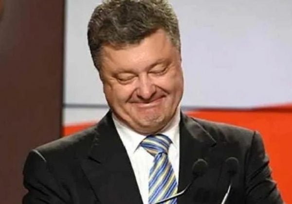 Порошенко выдал государственные РЭБы за собственную помощь армии, – заявление военного