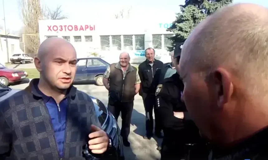 Підозрюваний в рейдерстві Василь Астіон міг втекти з України, – Голобуцький