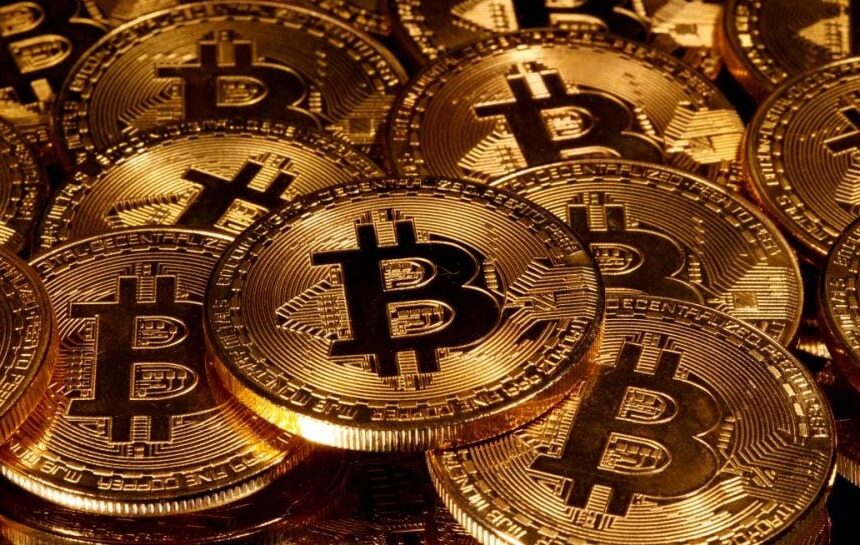 Курс биткоина падает – сколько стоит 1 биткоин сейчас