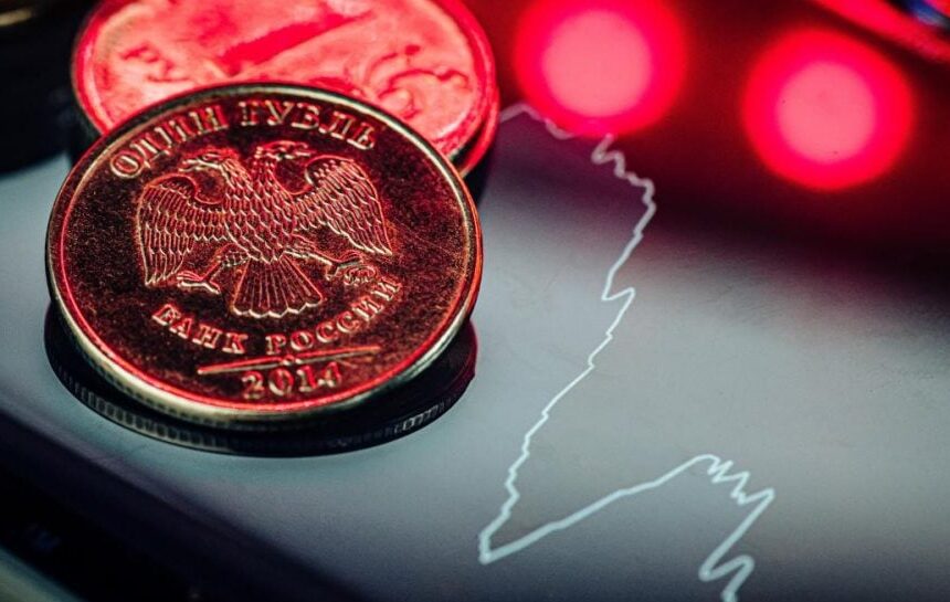 «Идеальный шторм» на нефтяном рынке обрушил прибыль компании друга Путина, – Reuters