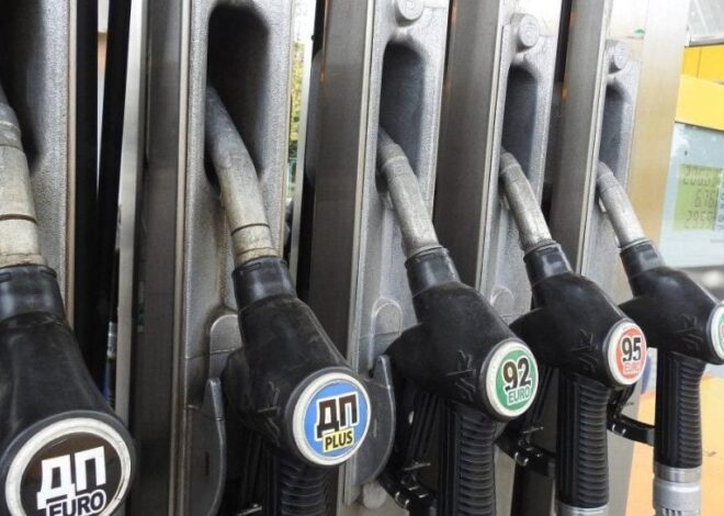 Бензин и дизтопливо подешевеют, но есть нюанс: эксперт назвал новые цены на АЗС Украины