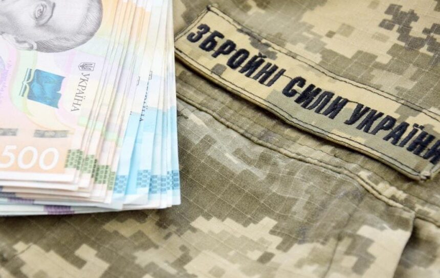 Отступление с Донбасса обойдется в триллионы, налоги для украинцев вырастут в разы, – эксперт