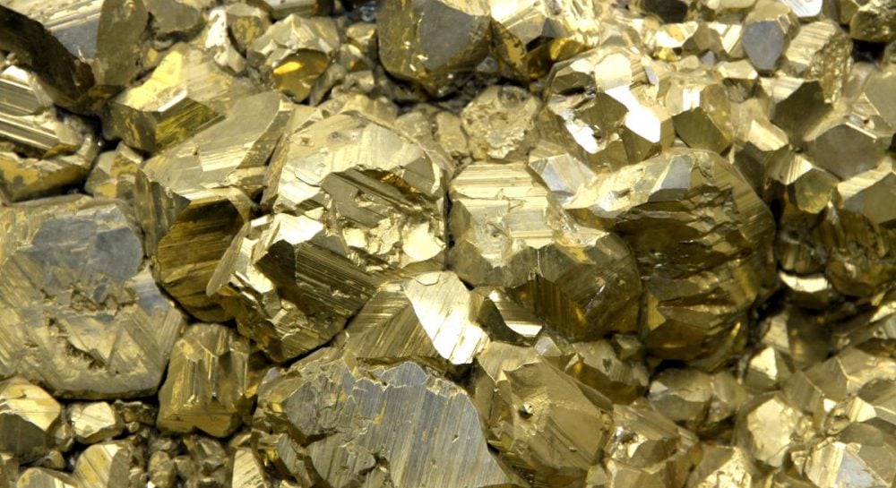 Золото падает – какая цена за 1 грамм золота