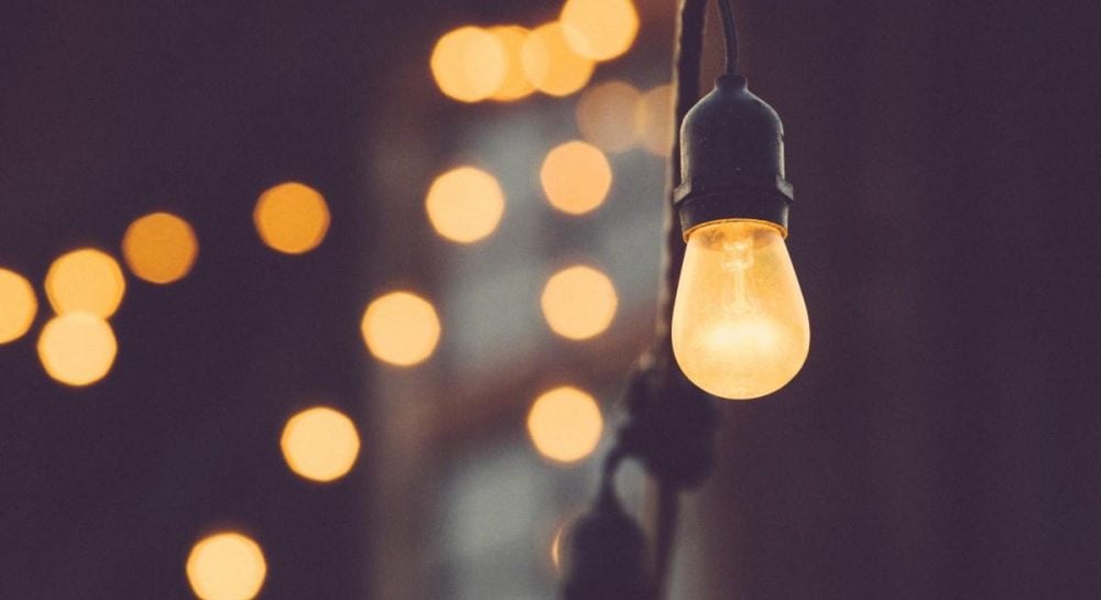 Графики на 2 апреля – будут ли отключать свет в Украине в четверг