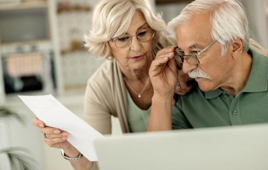 В Украине все больше работающих пенсионеров: нардеп ответил, поднимут ли пенсионный возраст