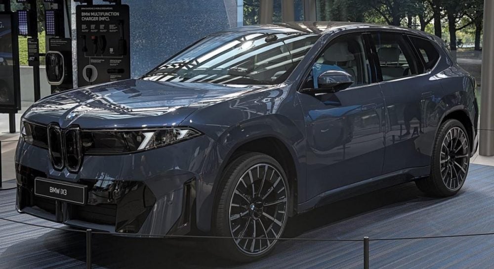 BMW iX3 – объявлен лучший автомобиль мира 2026 года