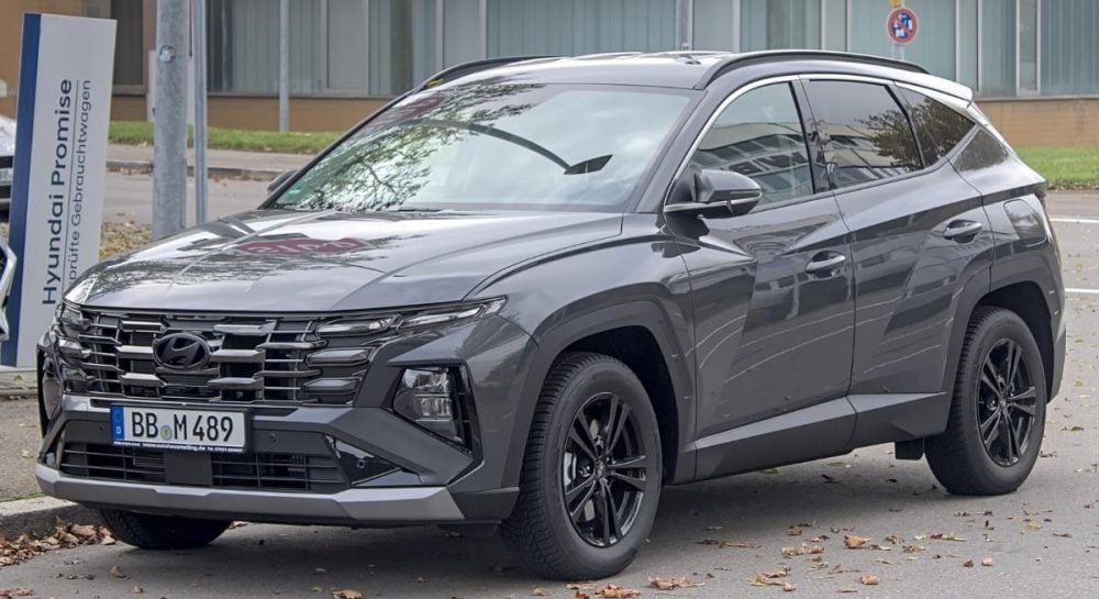 Названы бензиновые автомобили, которые раскупают украинцы: ТОП-5 подержанных и новых