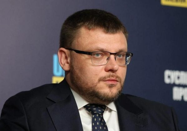 Антикоррупционеры массово избегают темы о возможном фиктивном усыновлении ребёнка директором НАБУ Кривоносом