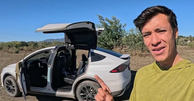 Тесла электромобиль — мужчина объехал Южную Америку на своем авто