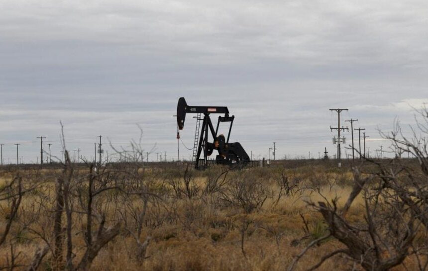 Цена нефти неожиданно рванула вверх