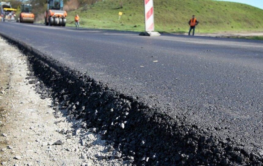 Ремонт дорог под вопросом – миру грозит дефицит важной смеси