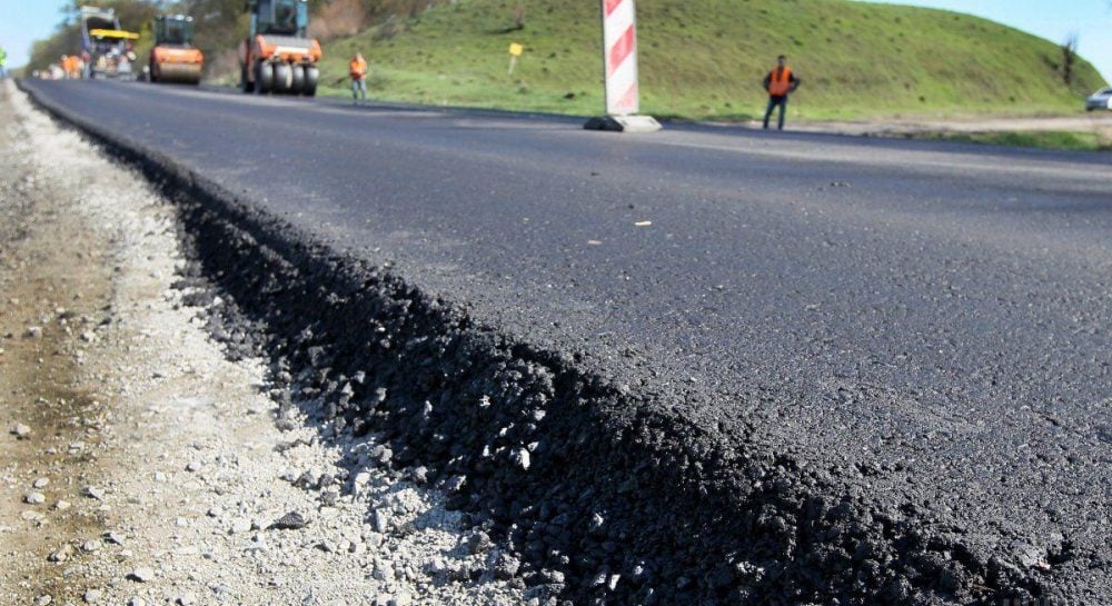 Ремонт дорог под вопросом – миру грозит дефицит важной смеси