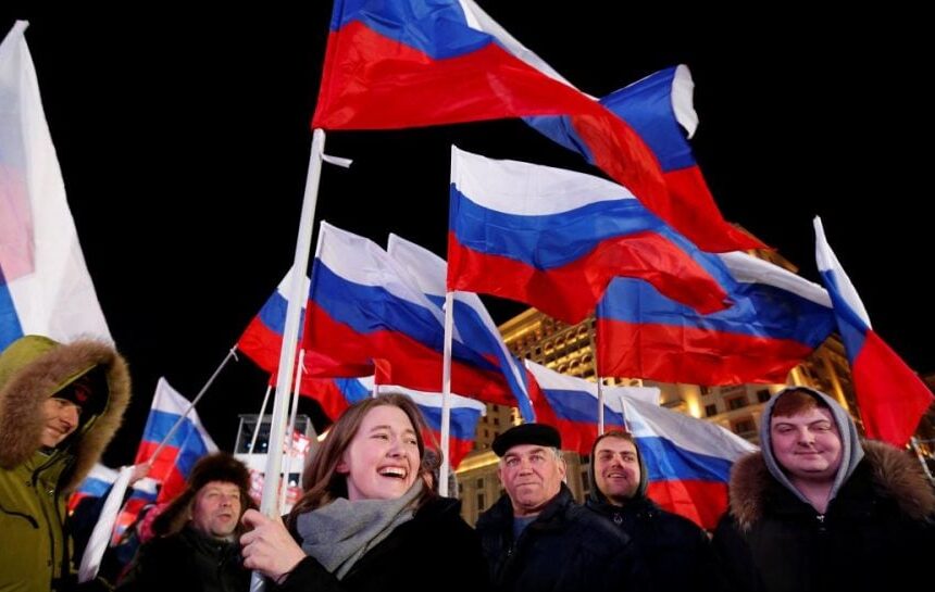 Экономика РФ — в СВР рассказали об отношении россиян к отсутствию западных брендов