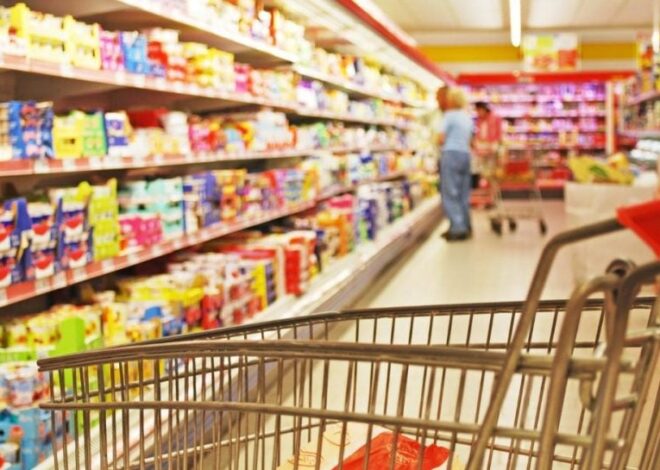 Некоторые украинцы смогут получить продукты от государства бесплатно: правительство приняло решение