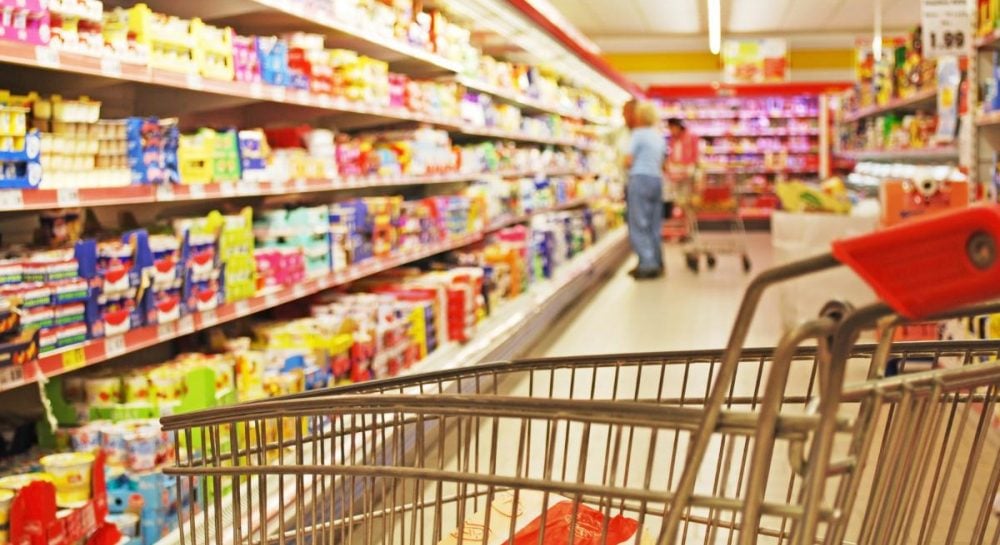 Некоторые украинцы смогут получить продукты от государства бесплатно: правительство приняло решение