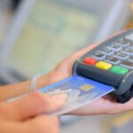 Арест счетов из-за долгов – в Минюсте объяснили, останутся ли люди без денег