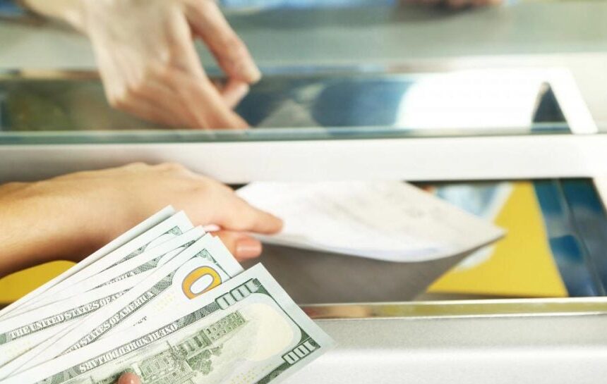 Курс на завтра – Нацбанк установил официальный курс валют на 6 мая