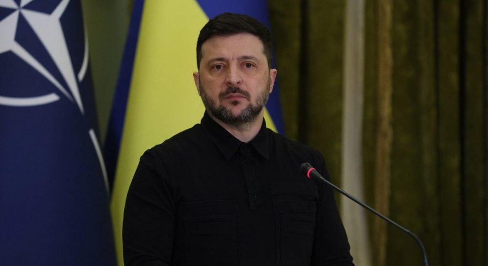 Удары по РФ – Зеленский подтвердил нанесение удара по НПЗ в 700 км от Украины