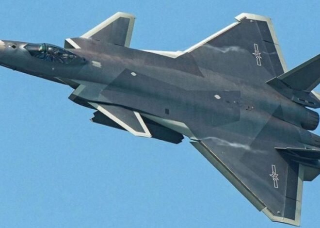 Истребители J-20 – «темная фабрика» Китая вдвое повысила эффективность