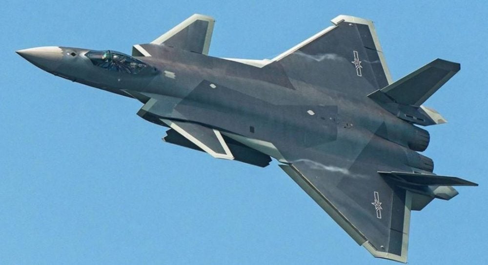 Истребители J-20 – «темная фабрика» Китая вдвое повысила эффективность