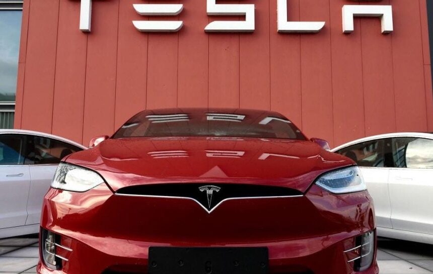 Tesla Model S и Tesla Model X сняты с производства из-за устаревшей архитектуры безопасности