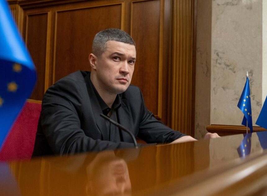 Колишній менеджер бетонних заводів Євген Гвоздарьов очолив ДП «Укроборонсервіс» під дахом Конотопського та Федорова,  –  розслідування