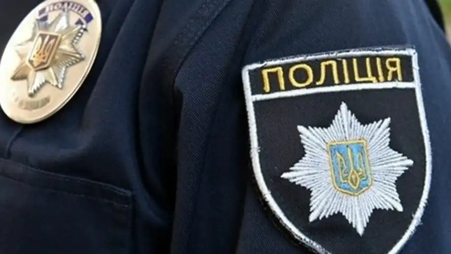 Виганяли людей з будинків, розстрілювали на вулиці та спалювали тіла — слідчі поліції скерували до суду справу командира рф, причетного до вбивства 17 цивільних у Бучі