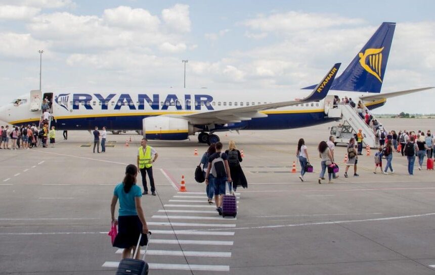 Авиакомпания Ryanair находится под расследованием в Великобритании