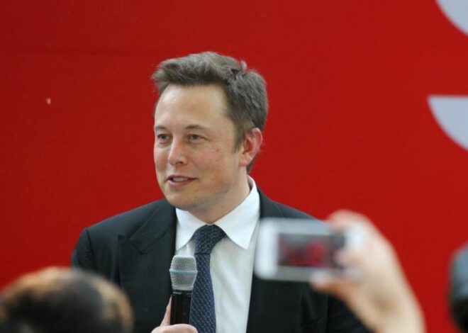 Илон Маск стал первым в мире триллионером – SpaceX привлекла рекордные средства