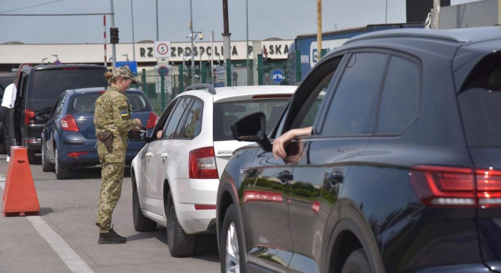 Польша передумала закрывать важный пункт пропуска на границе с Украиной
