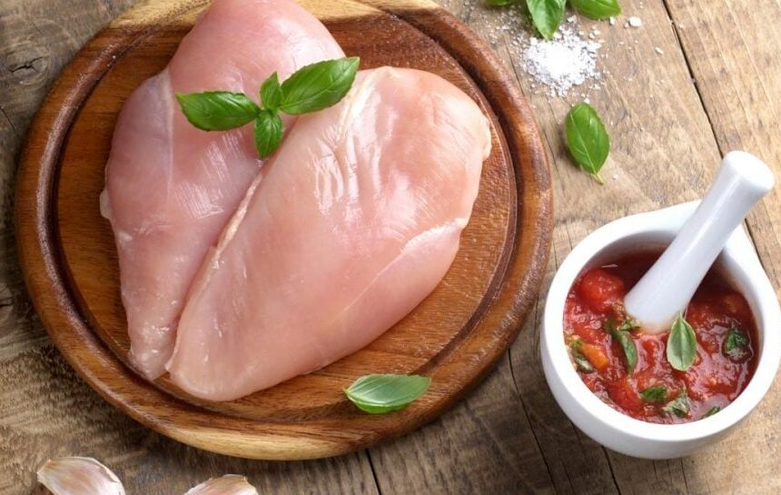 Украина установила рекорд по экспорту мяса птицы: кто самые крупные покупатели