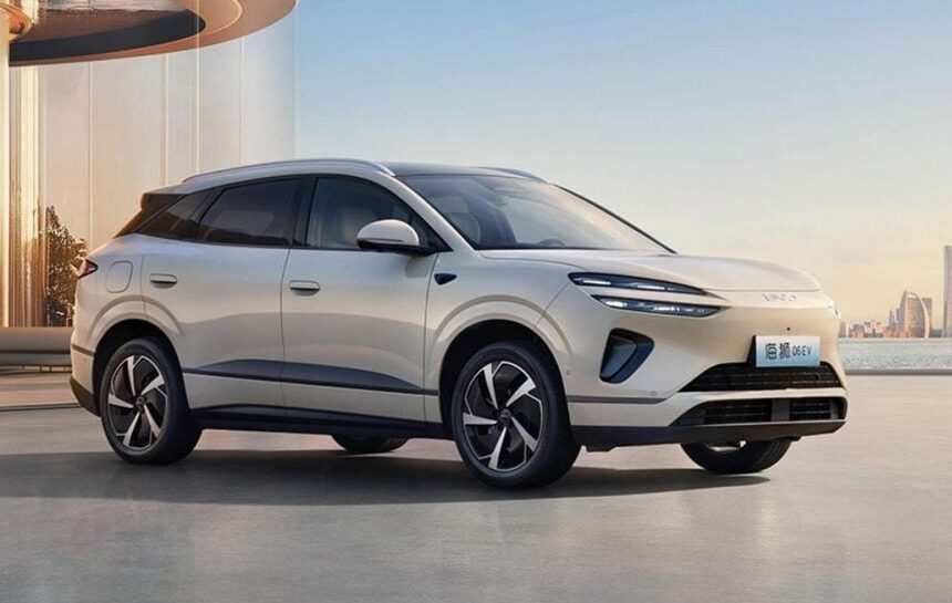 Китайские автомобили — BYD представила новую версию популярного в Украине кроссовера