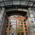 Из-за низкой эффективности БЭБ и фискалов Украину наводнили подделки люксовых товаров,