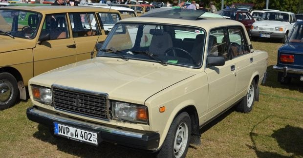 зачем в советских автомобилях был необычный датчик