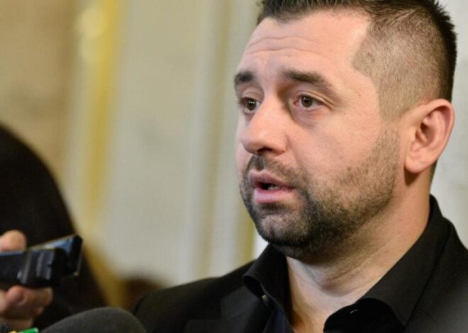 Арахамия предупредил о самой сложной зиме