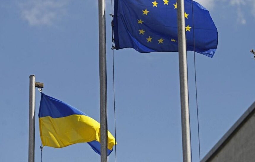 Евросоюз имеет трудности с тем, чтобы расширить санкции против России