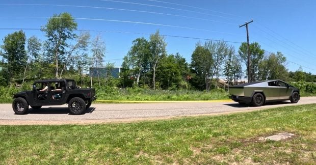 Tesla Cybertruck — электрический пикап сравнили с Hummer