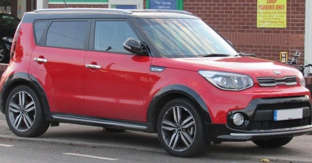 Kia Soul — в Норвегии женщина купила электромобиль, который едет всего 36 км