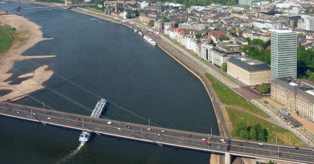 Важнейшая река Европы Рейн пересохла, серьезно повлияв на промышленность континента
