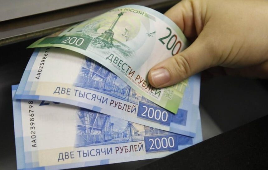 население и бизнес готовятся к худшему